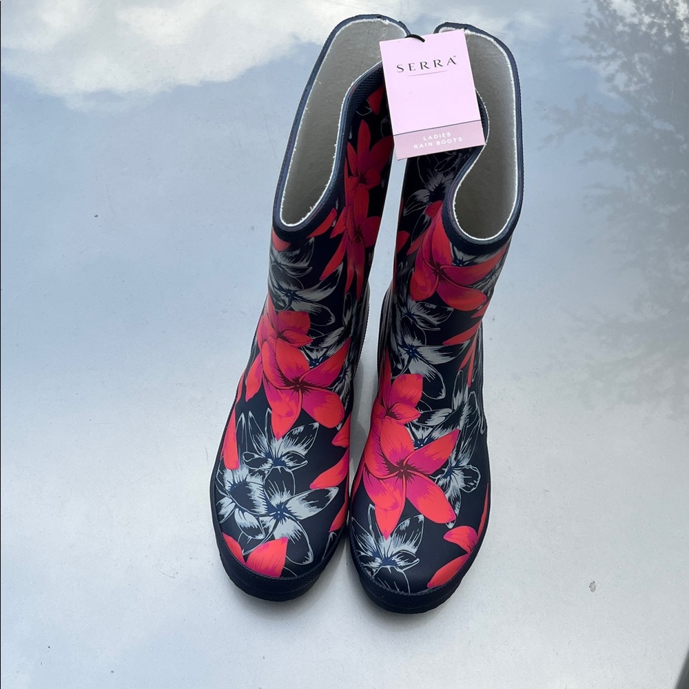 Serra Women's Winter Boots - Floral Pink and Black
